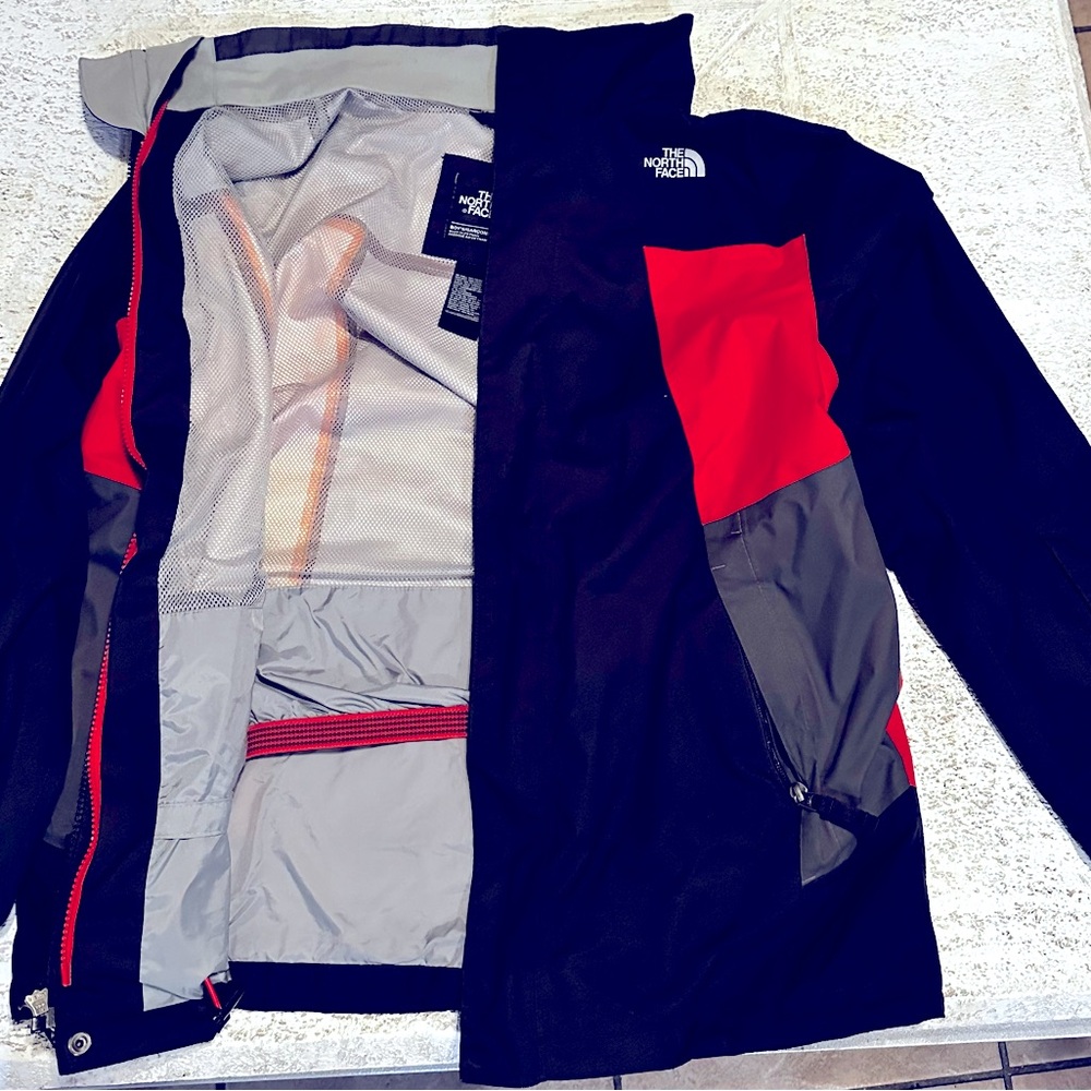 The north face Tri climate coat jacket kid xxl adult small